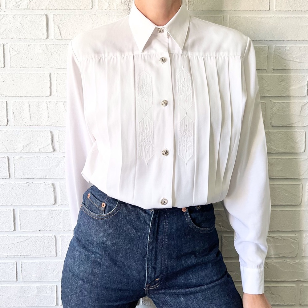 Vintage white button up embroidered long sleeve blouse shoulder pads S - Picture 1 of 16